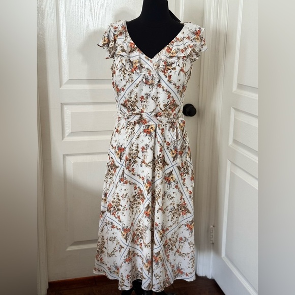 Lauren x Ralph Lauren | Petite Floral Crepe Midi Dress - Size 6P - Picture 5 of 10